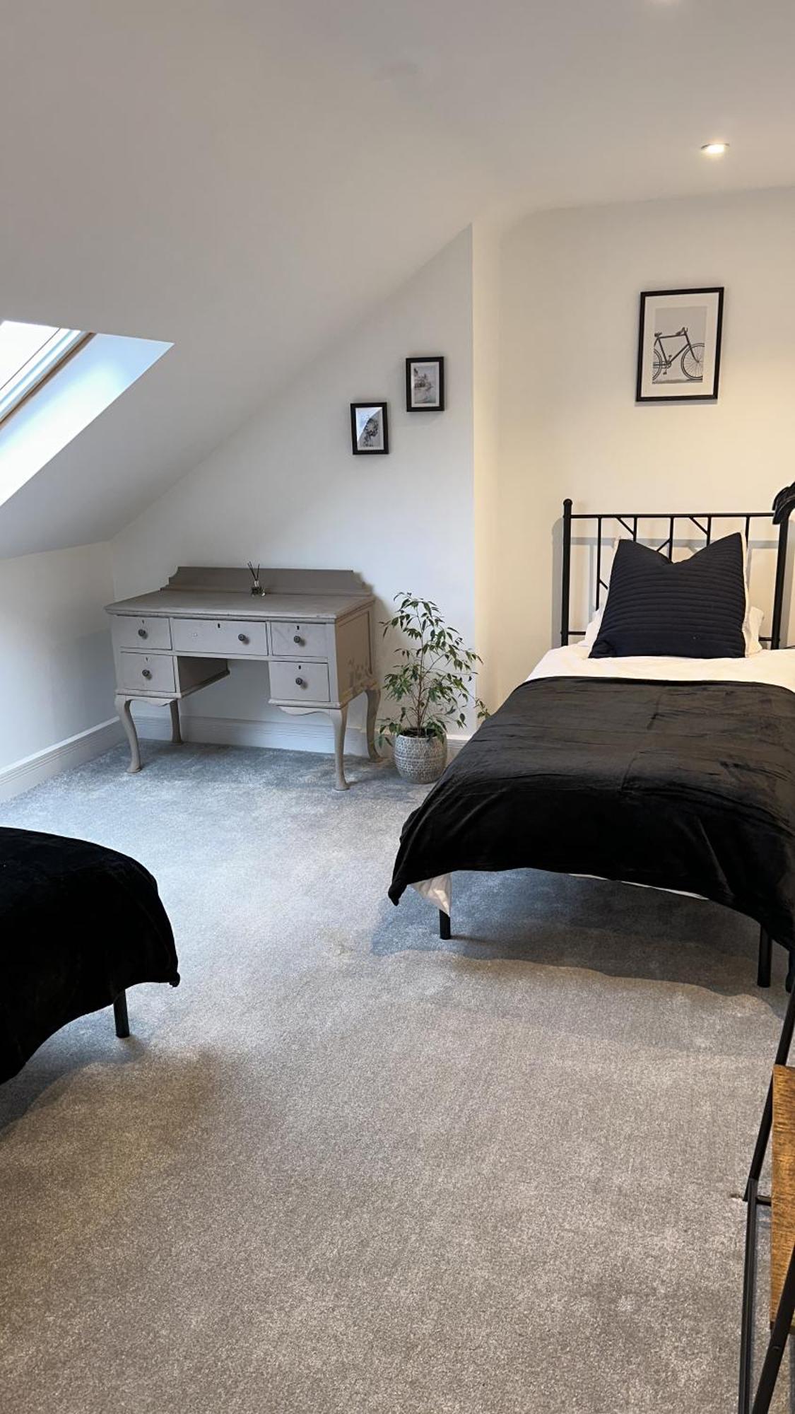Modern Harrogate House Sleeps 10, Cinema Room & Hot Tub エクステリア 写真